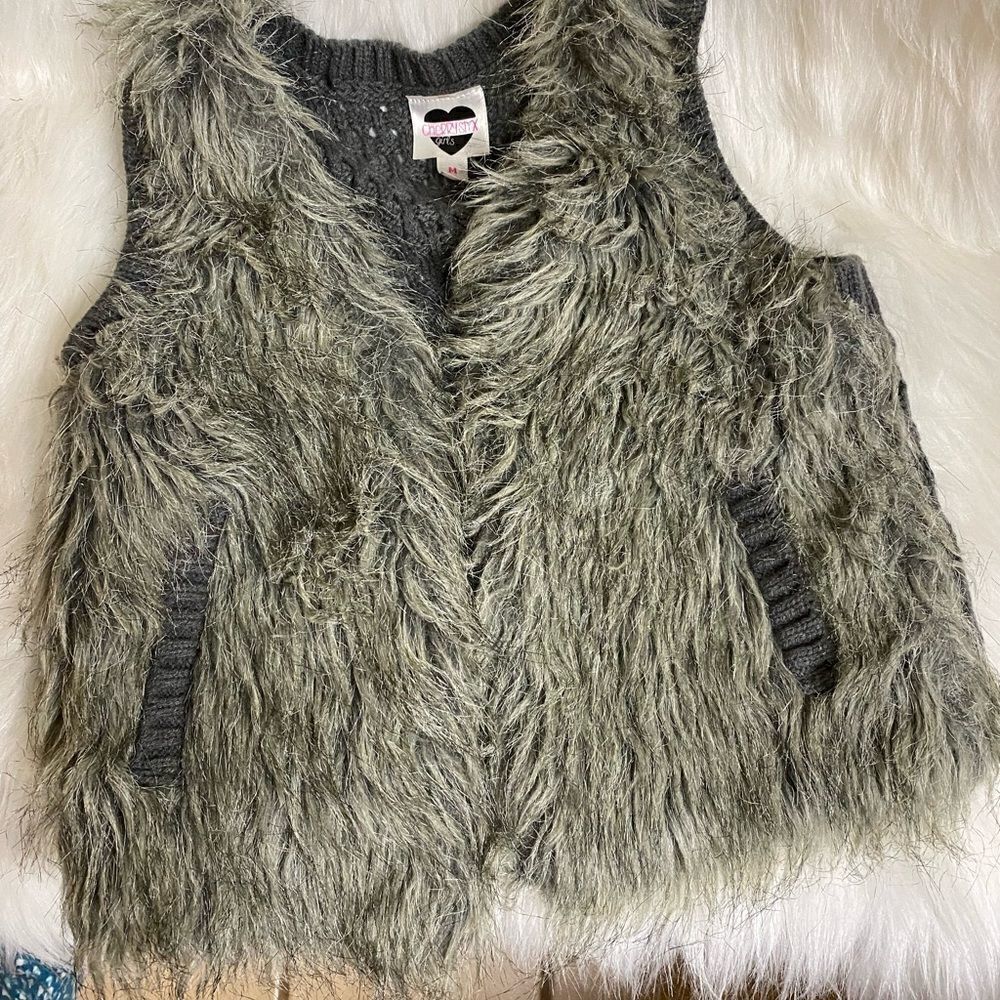 Furry vest for a Little Girl Size M